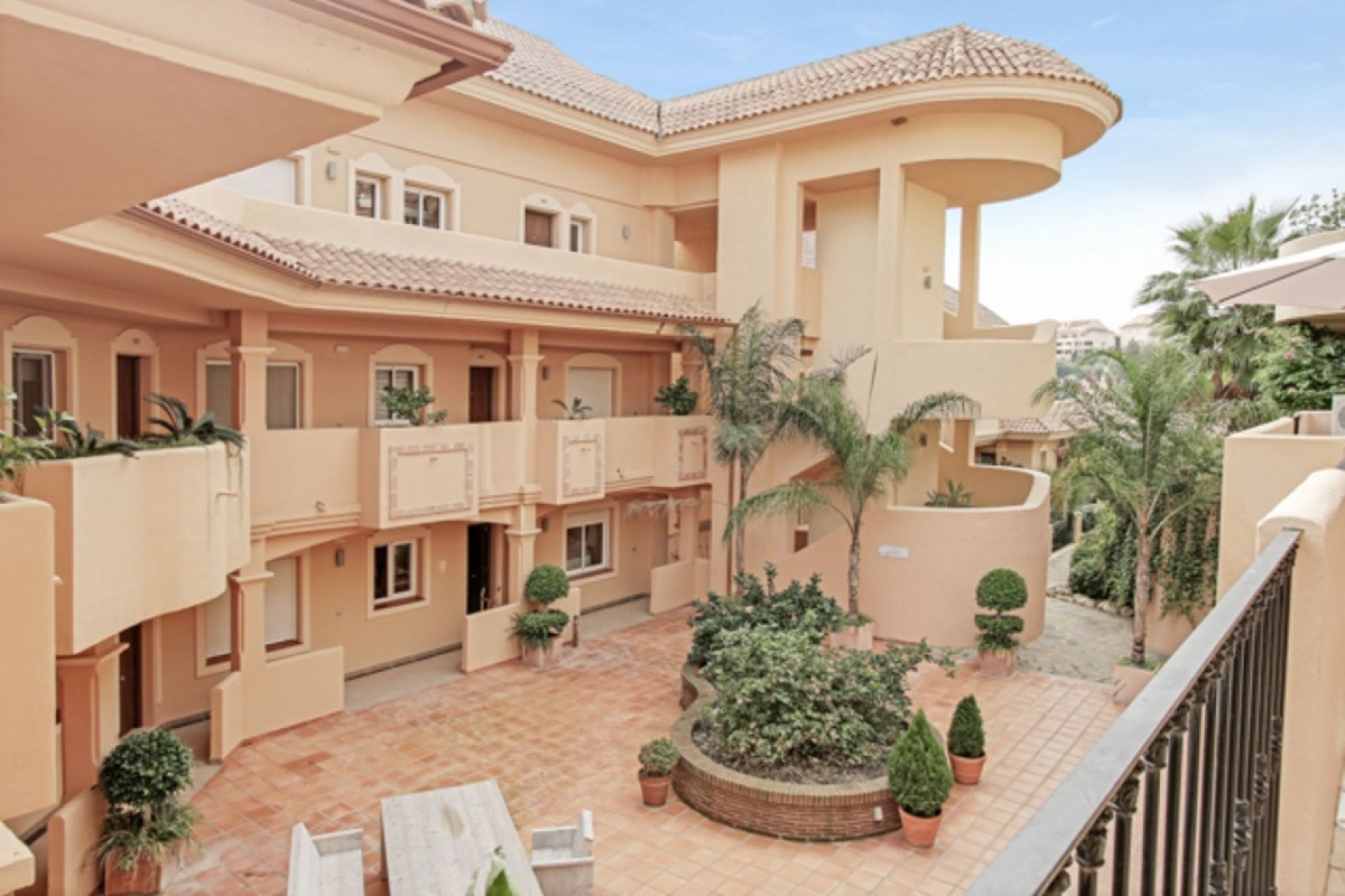 Wiederverkauf - apartment - Marbella - Nueva Andalucía