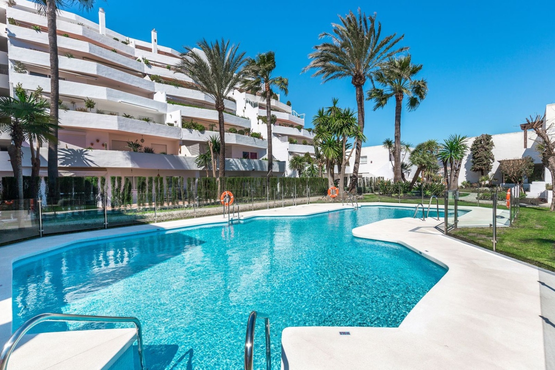 Wiederverkauf - apartment - Marbella - Nueva Andalucía