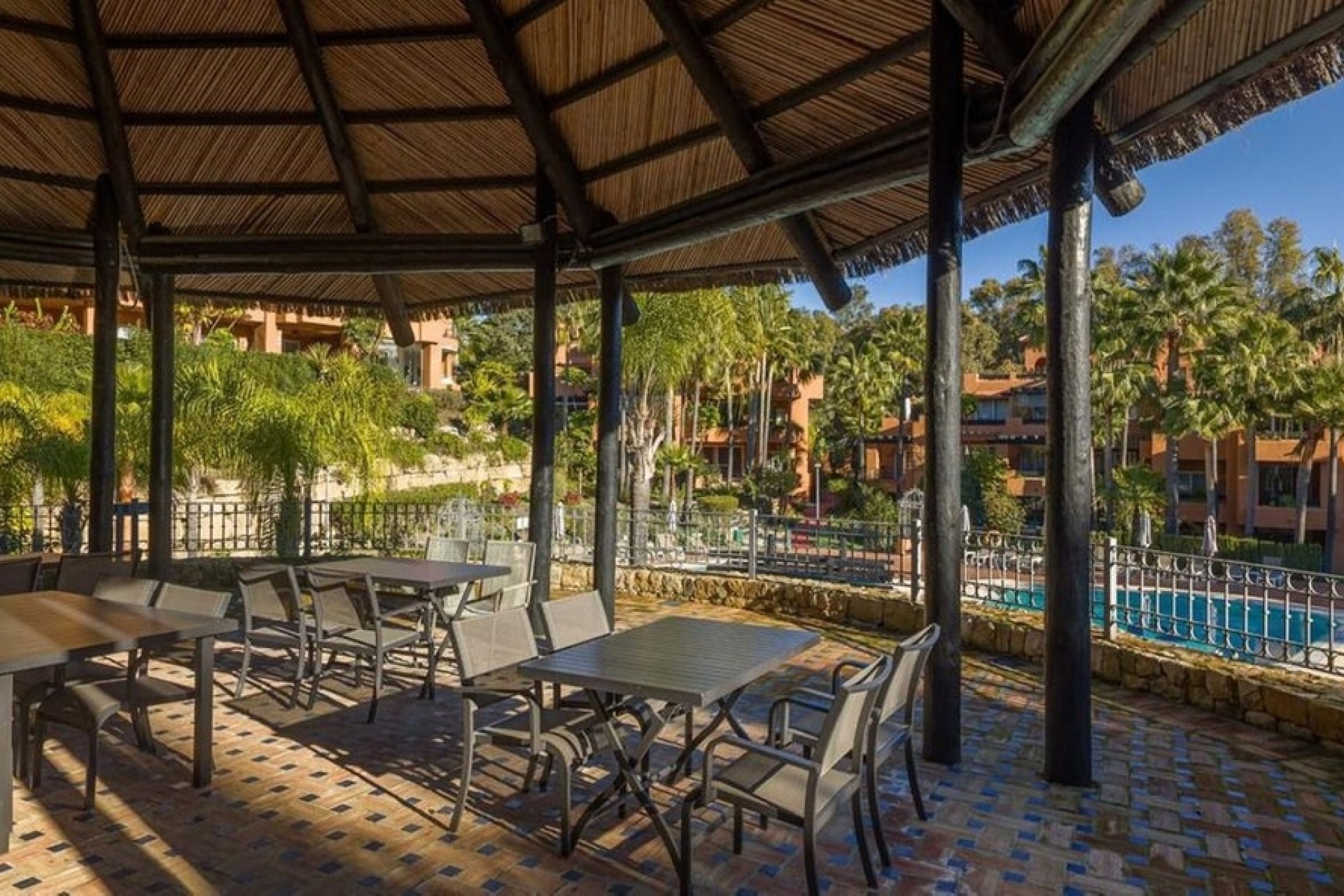 Wiederverkauf - apartment - Marbella - Nueva Andalucía