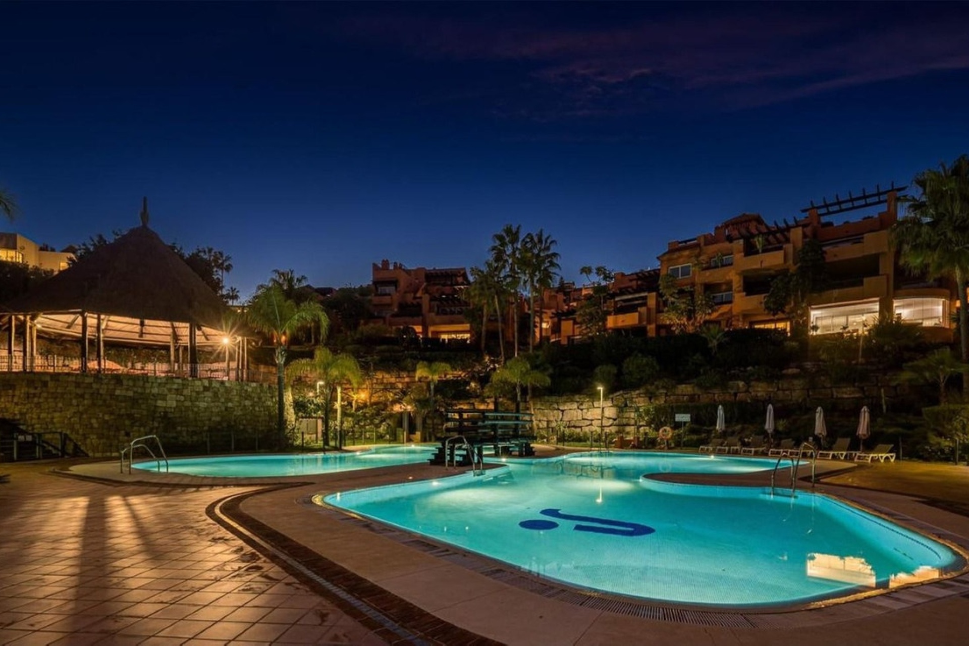 Wiederverkauf - apartment - Marbella - Nueva Andalucía