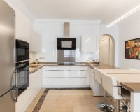 Wiederverkauf - apartment - Marbella - Nueva Andalucía