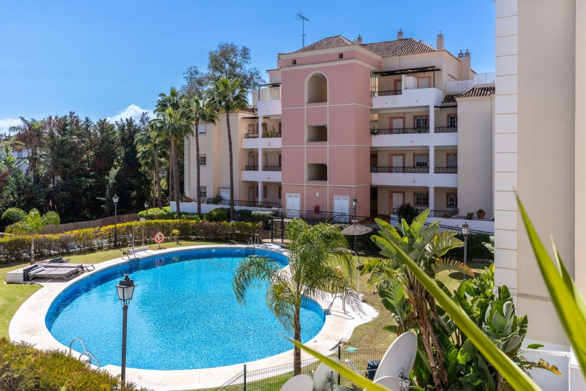 Wiederverkauf - apartment - Marbella - Nueva Andalucía