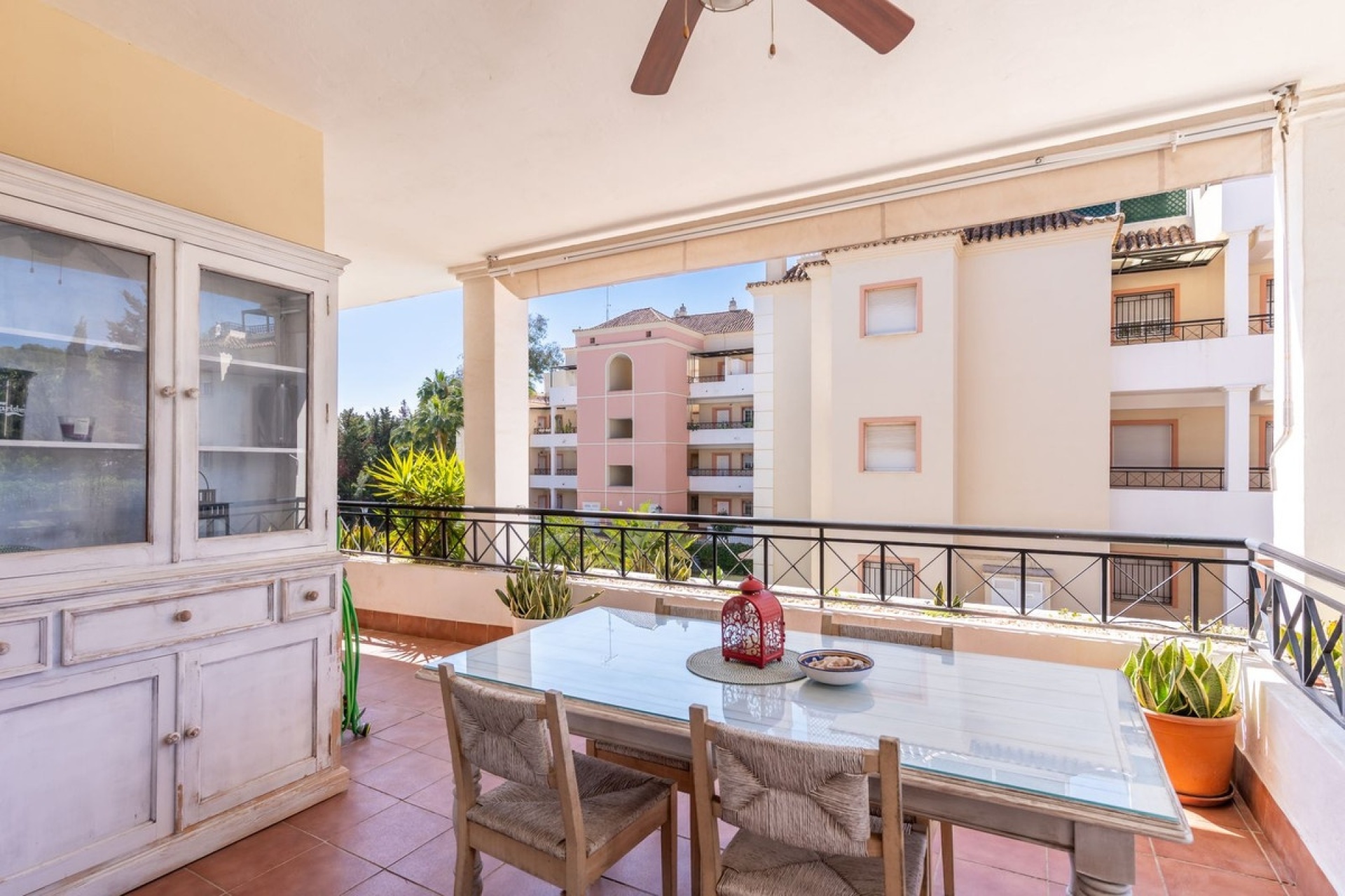 Wiederverkauf - apartment - Marbella - Nueva Andalucía