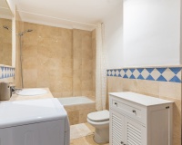 Wiederverkauf - apartment - Marbella - Nueva Andalucía