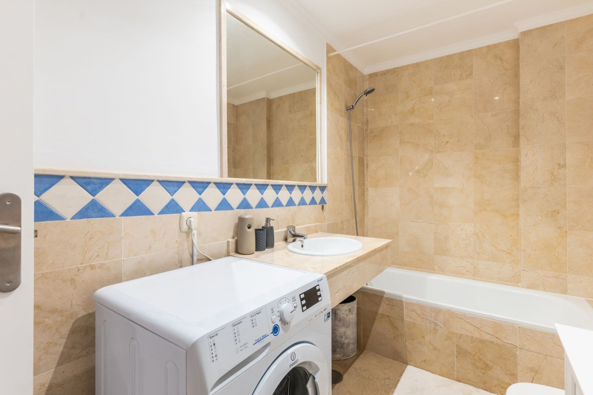 Wiederverkauf - apartment - Marbella - Nueva Andalucía