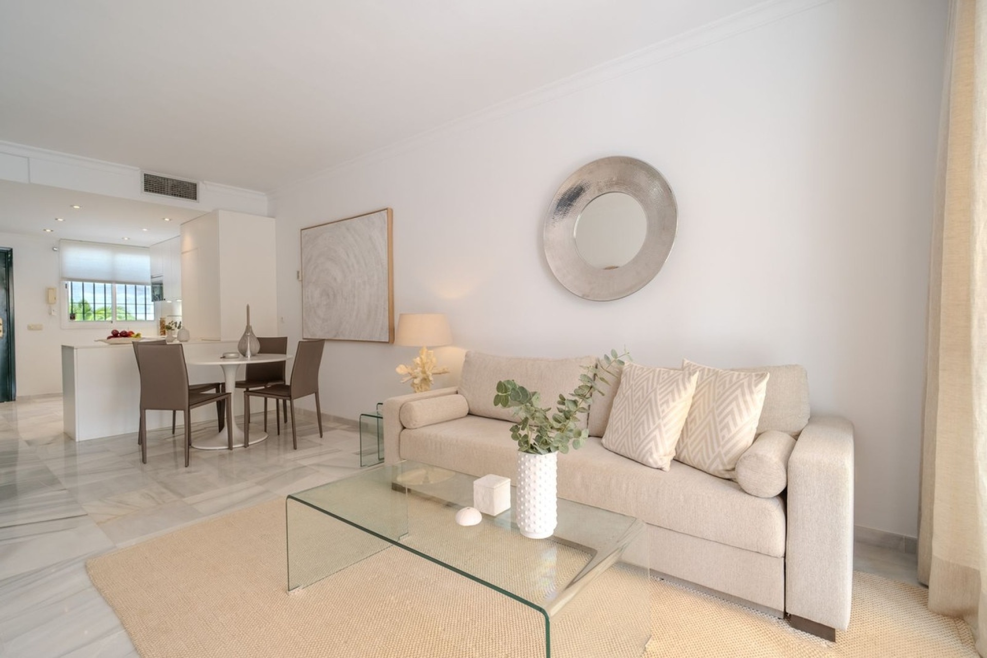 Wiederverkauf - apartment - Marbella - Nueva Andalucía