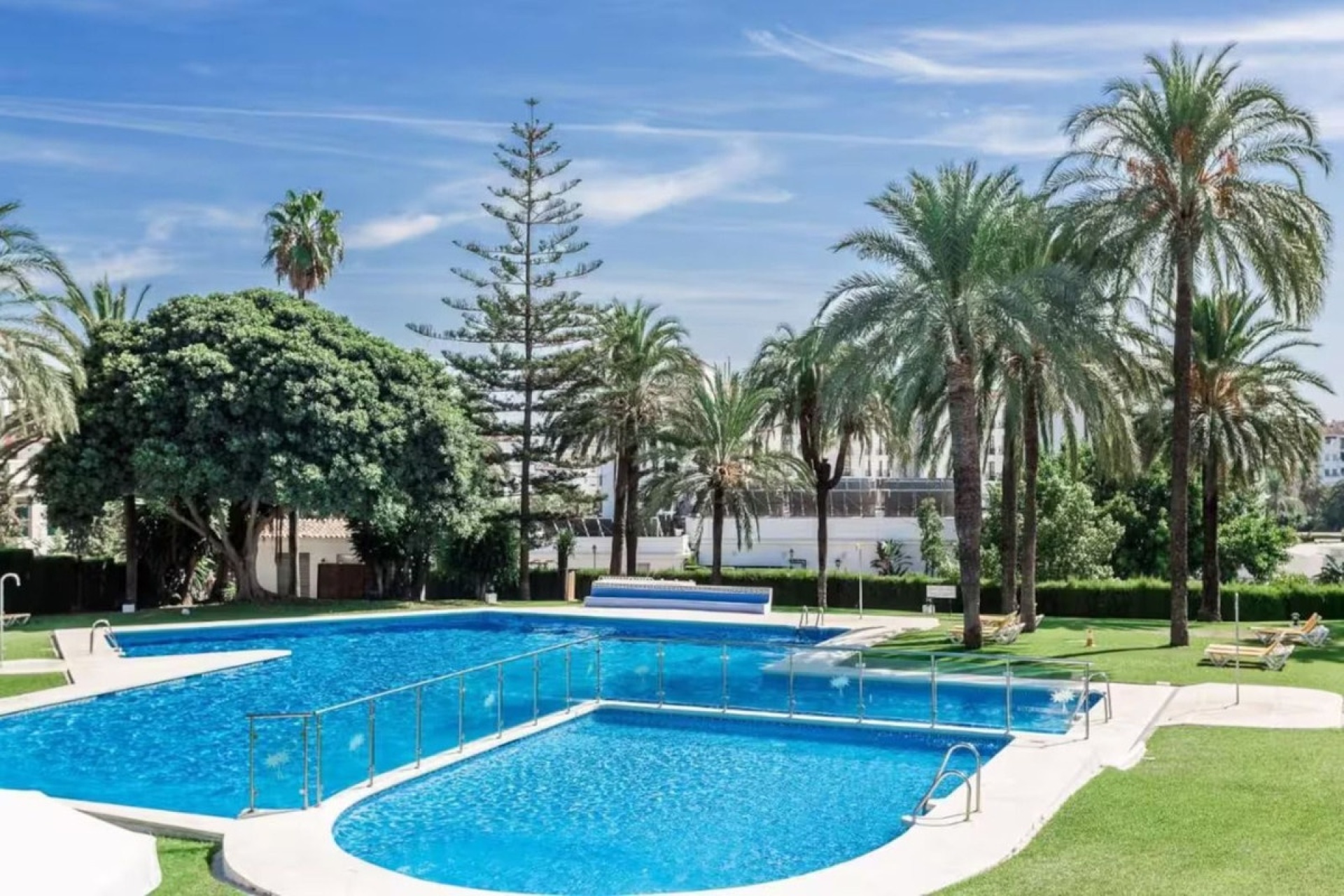 Wiederverkauf - apartment - Marbella - Nueva Andalucía