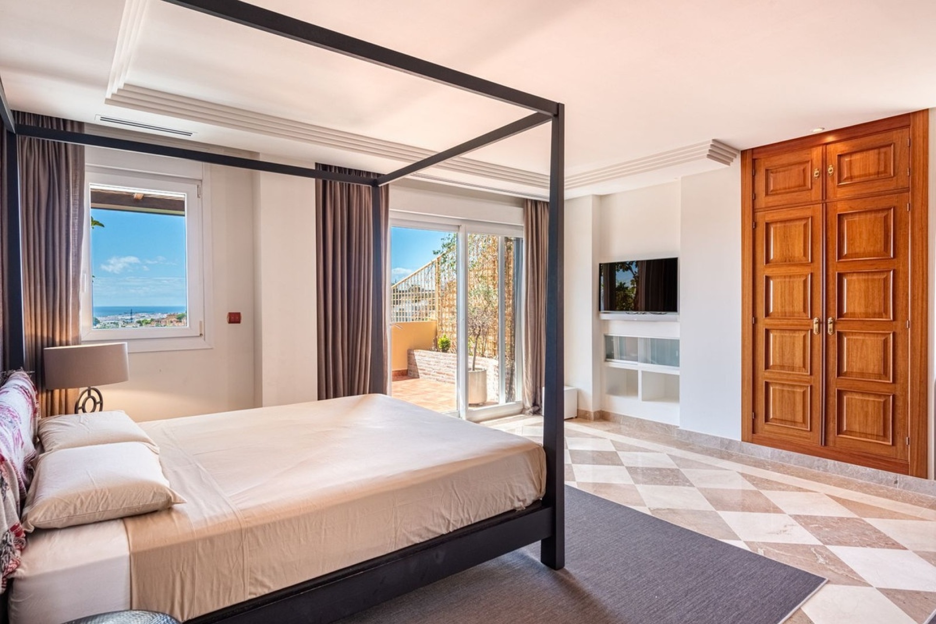 Wiederverkauf - apartment - Marbella - Nueva Andalucía