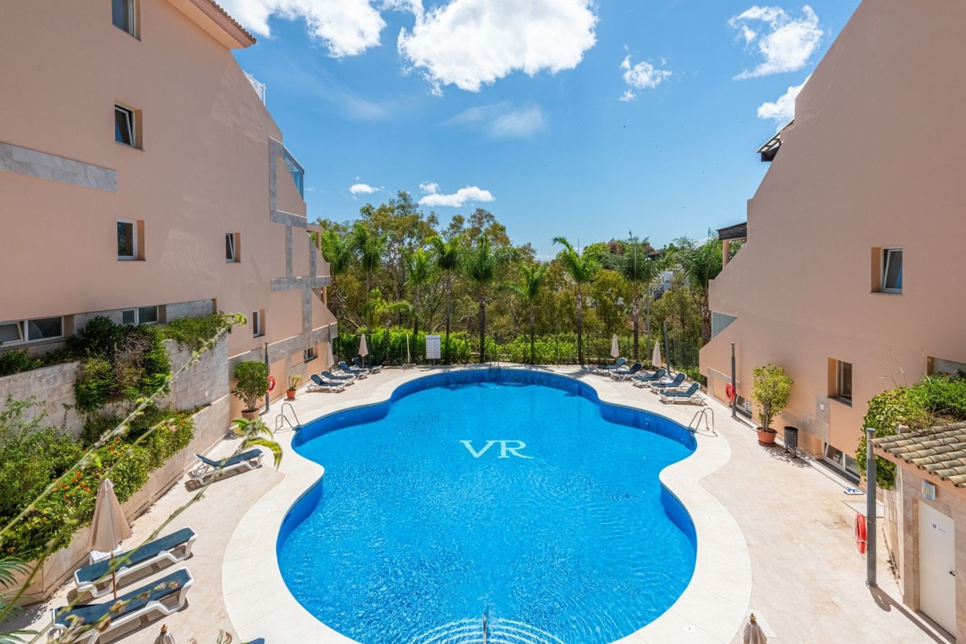 Wiederverkauf - apartment - Marbella - Nueva Andalucía