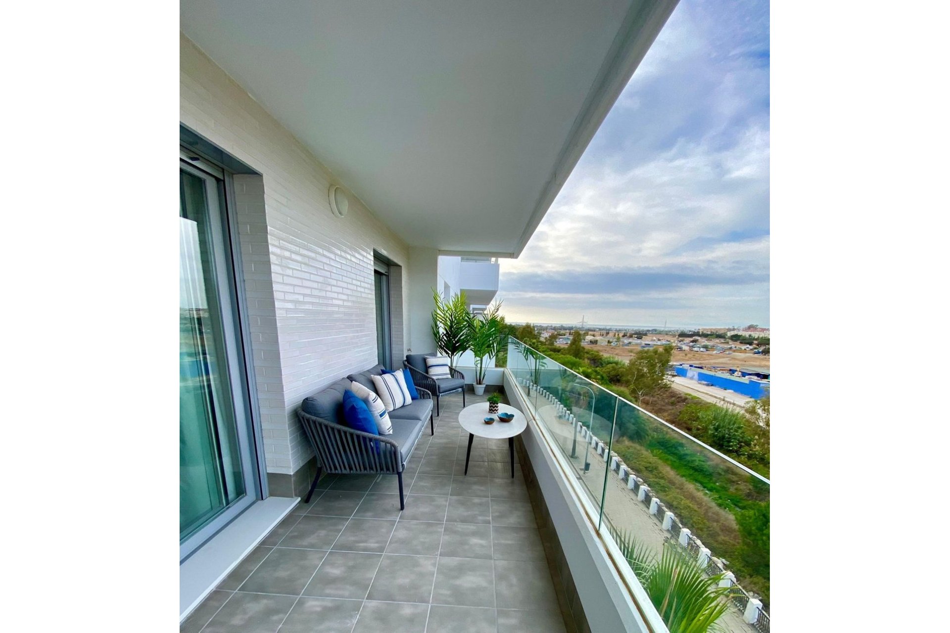 Wiederverkauf - apartment - Marbella - Nueva Andalucía