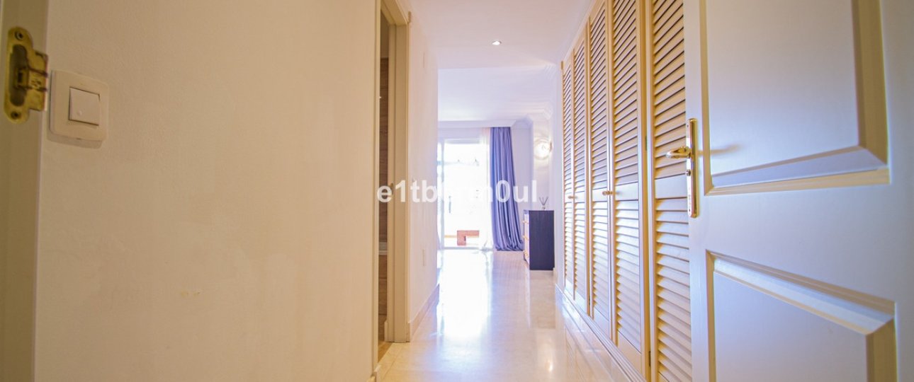 Wiederverkauf - apartment - Marbella - Nueva Andalucía