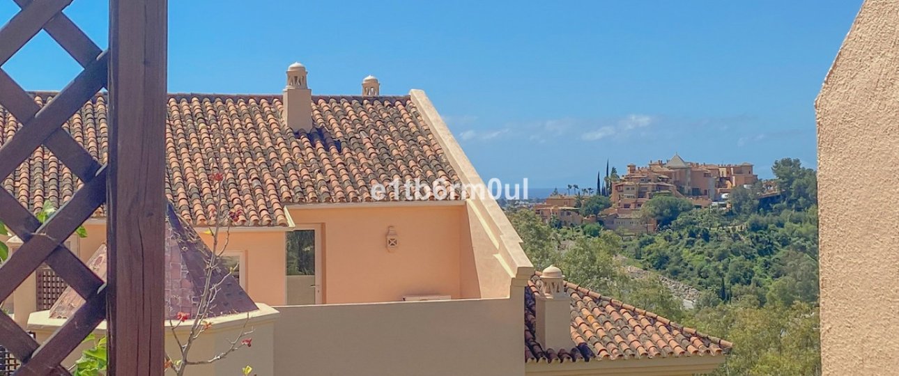 Wiederverkauf - apartment - Marbella - Nueva Andalucía