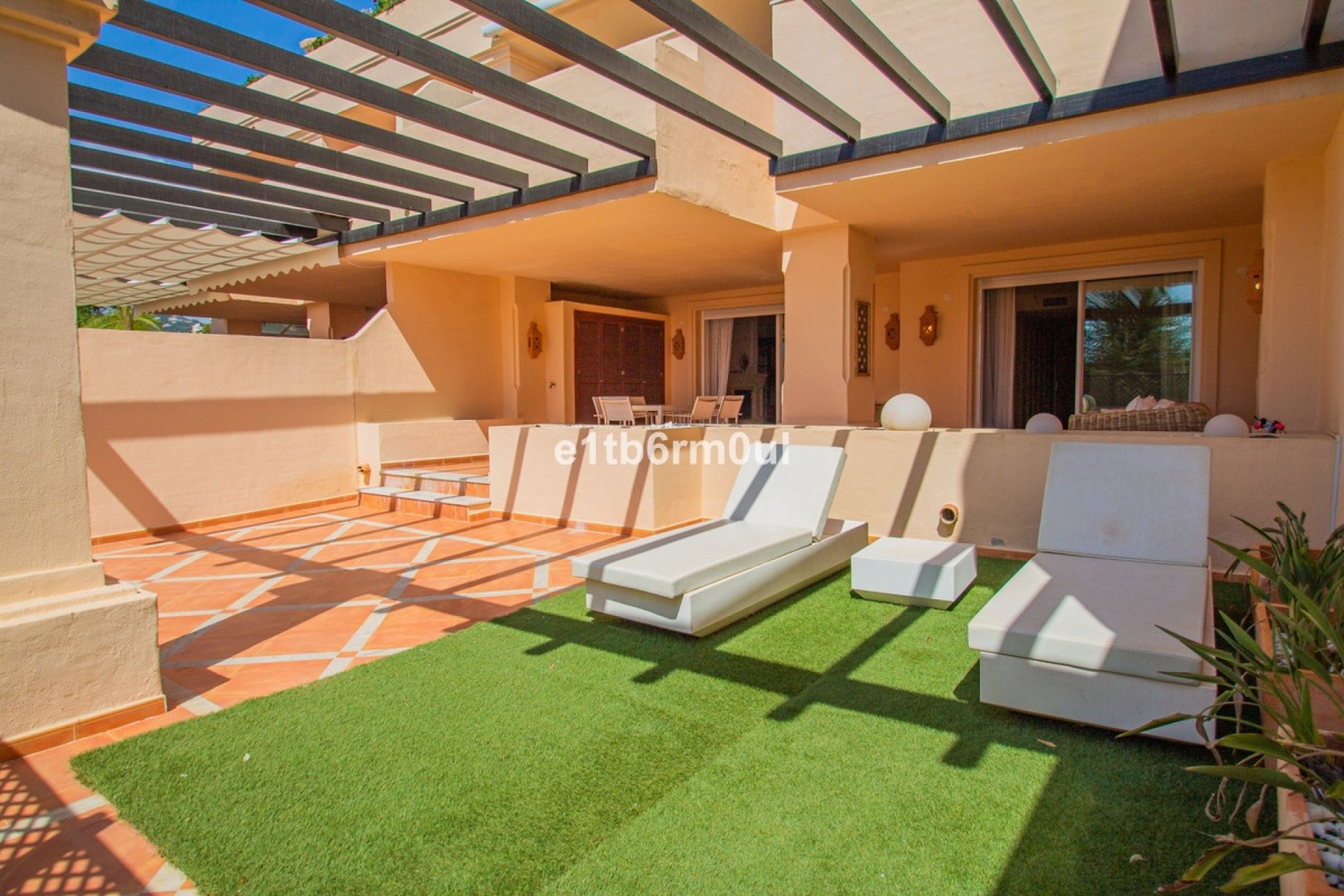 Wiederverkauf - apartment - Marbella - Nueva Andalucía