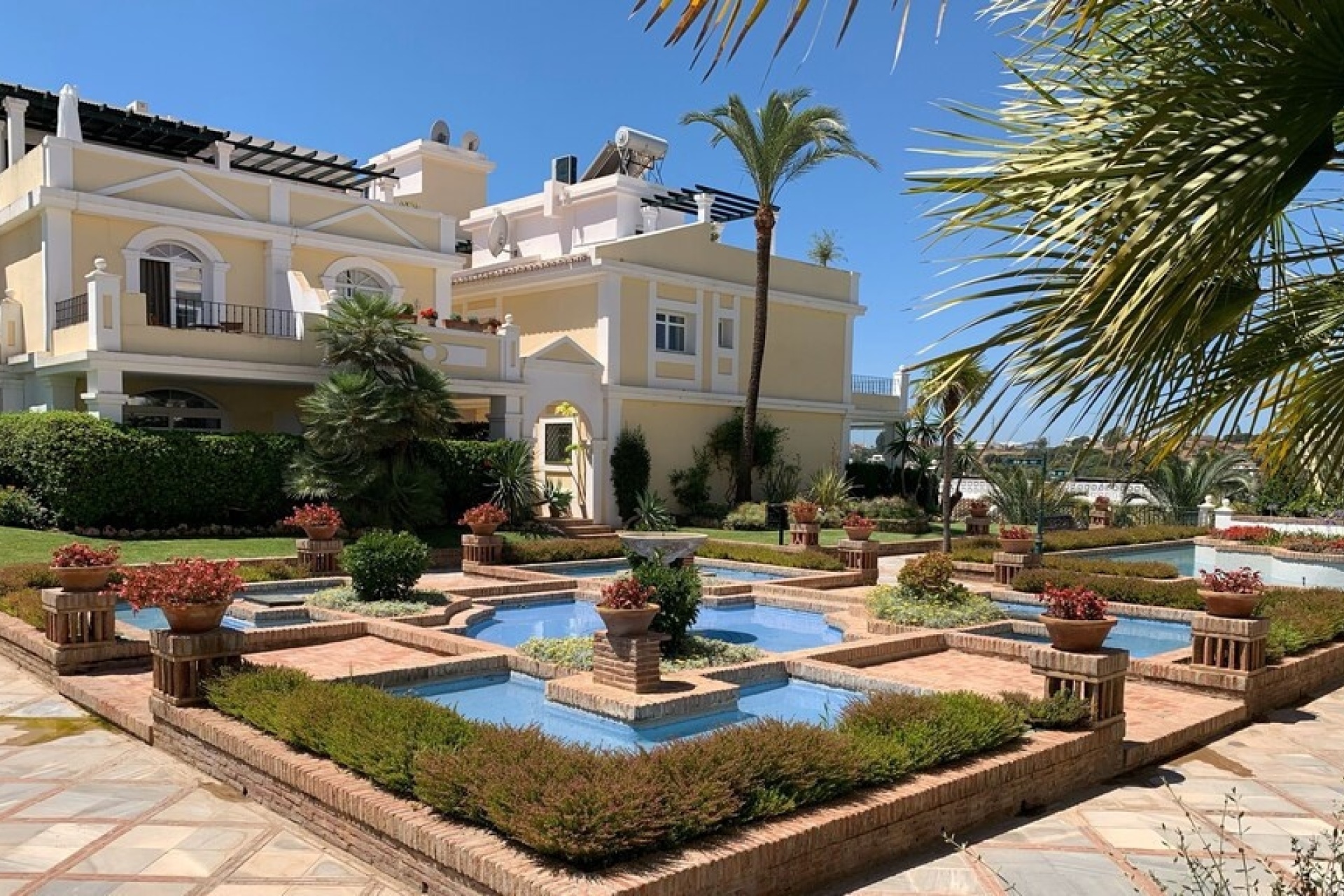 Wiederverkauf - apartment - Marbella - Nueva Andalucía