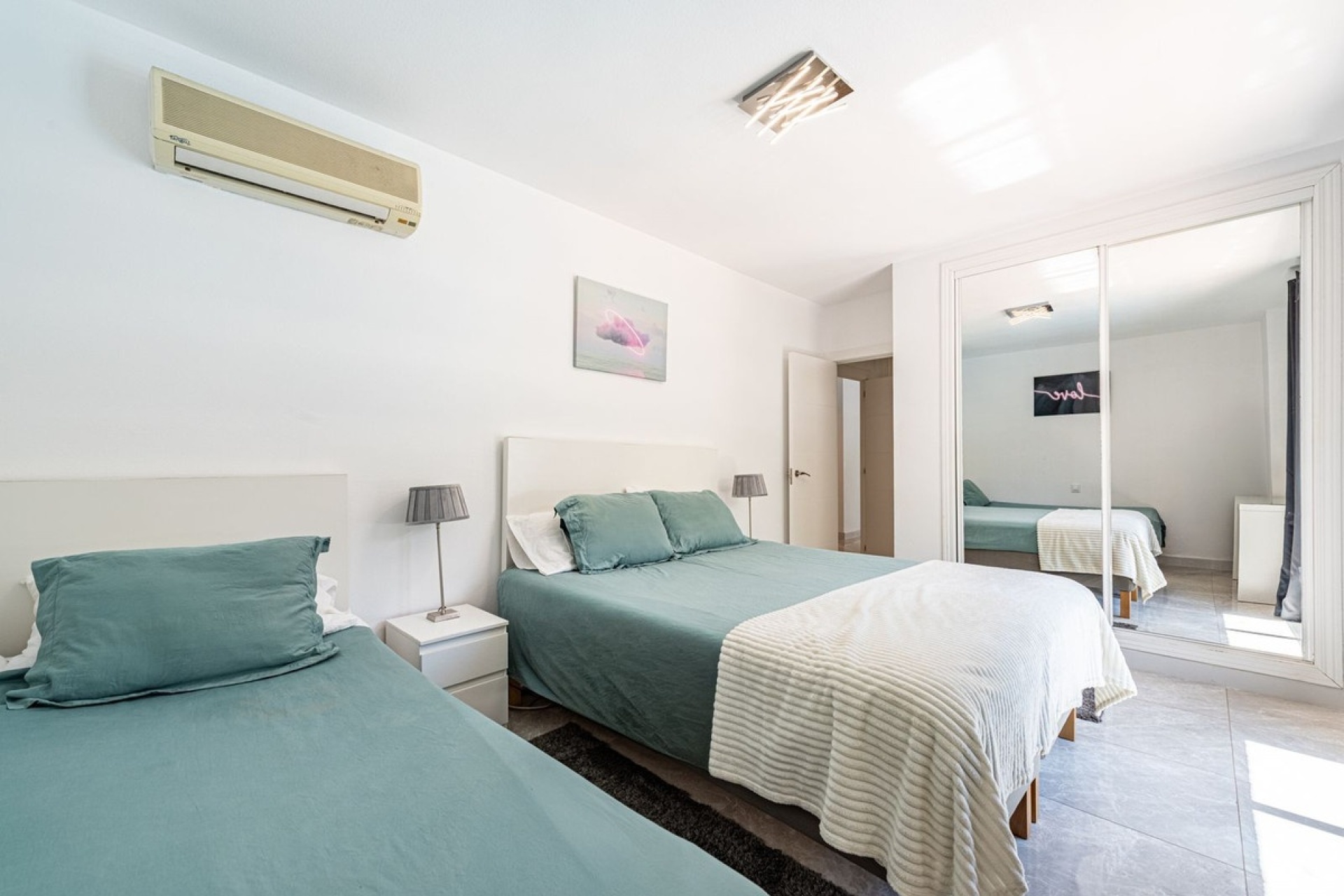 Wiederverkauf - apartment - Marbella - Nueva Andalucía