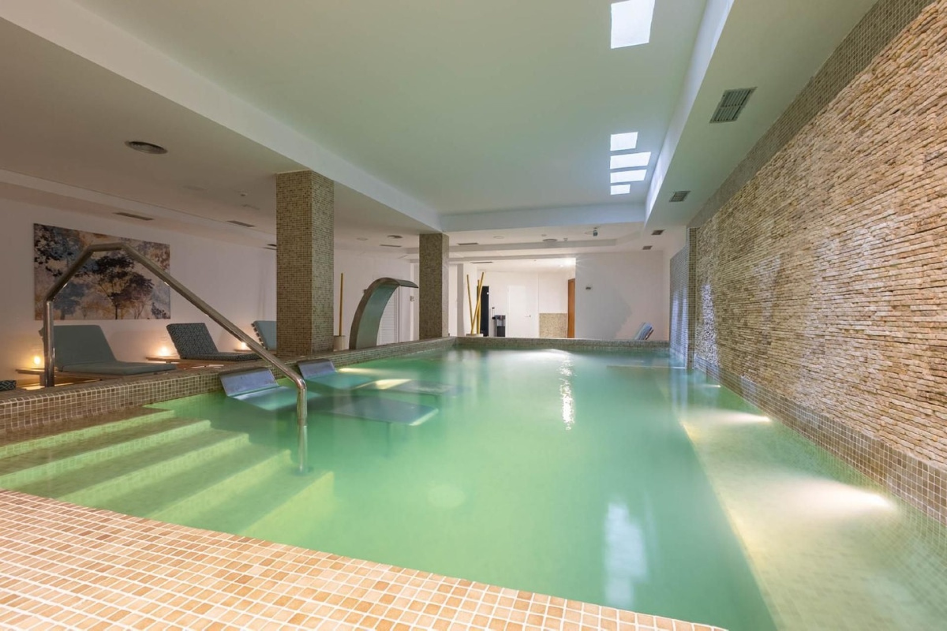 Wiederverkauf - apartment - Marbella - Nueva Andalucía