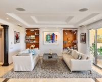 Wiederverkauf - apartment - Marbella - Nueva Andalucía
