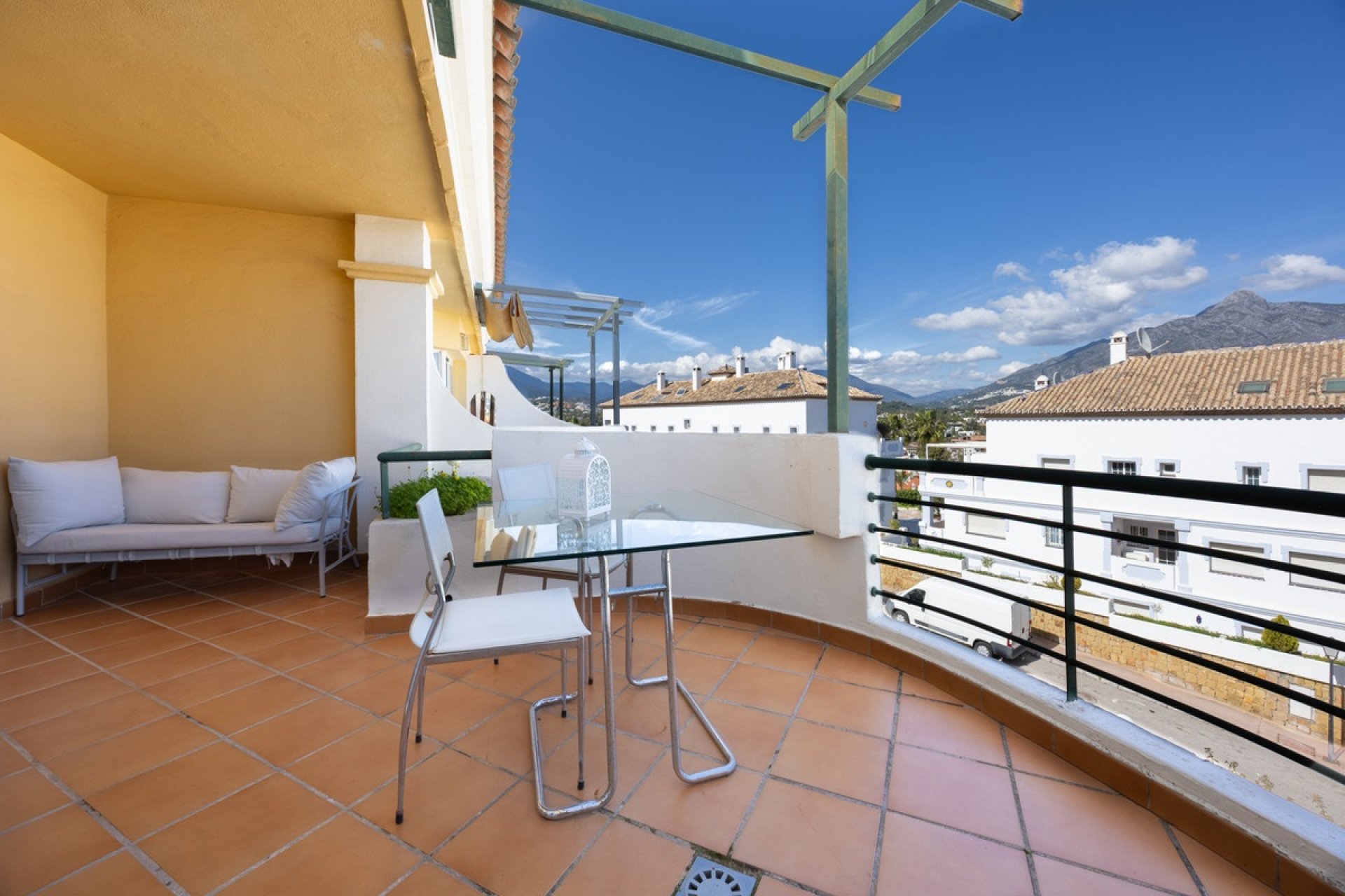 Wiederverkauf - apartment - Marbella - Nueva Andalucía