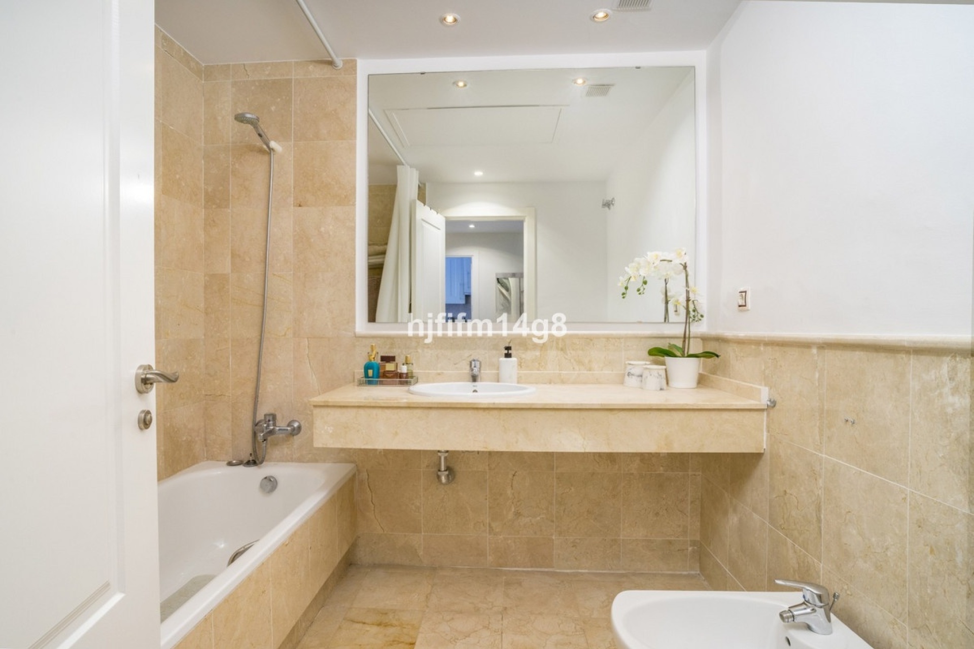Wiederverkauf - apartment - Marbella - Nueva Andalucía