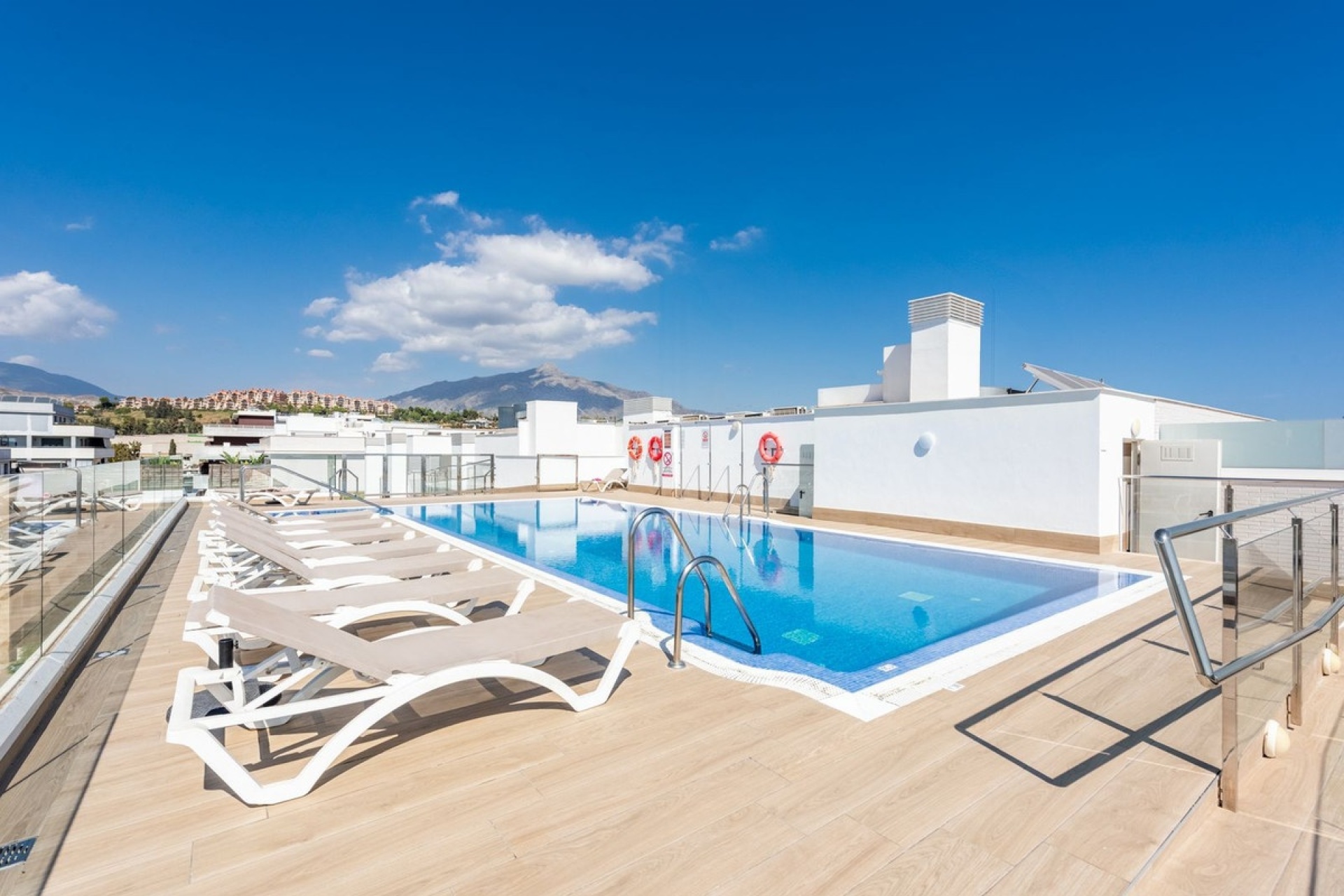 Wiederverkauf - apartment - Marbella - Nueva Andalucía
