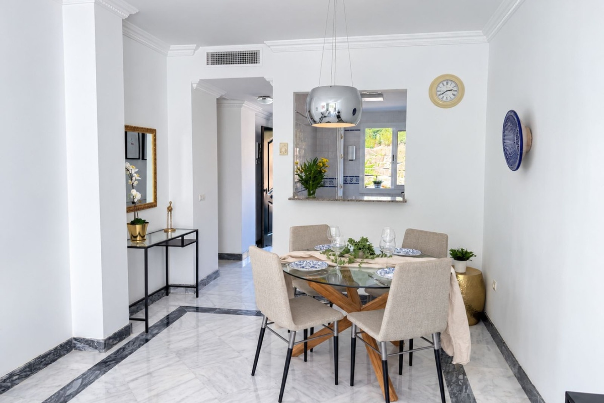 Wiederverkauf - apartment - Marbella - Nueva Andalucía