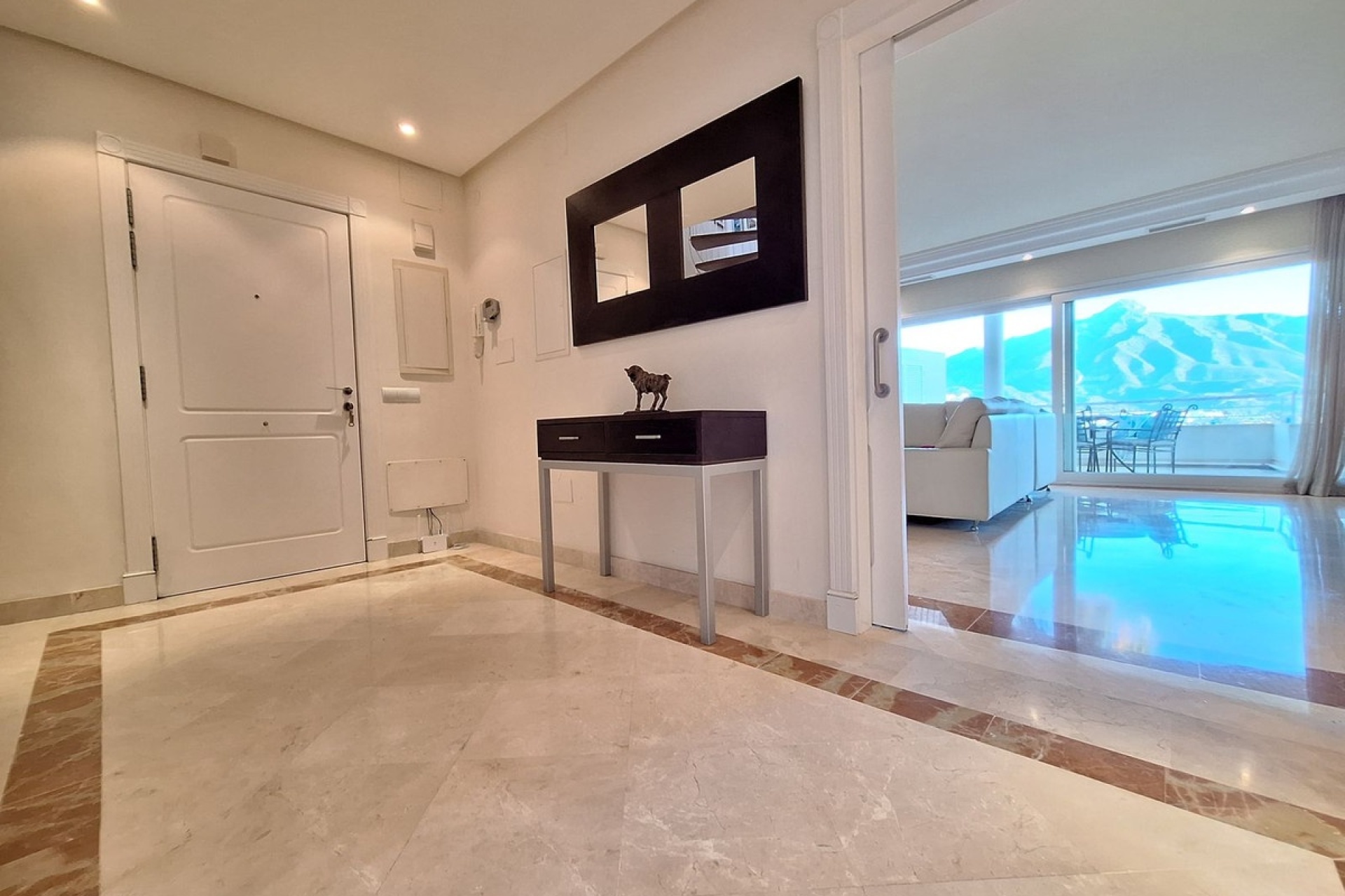 Wiederverkauf - apartment - Marbella - Nueva Andalucía