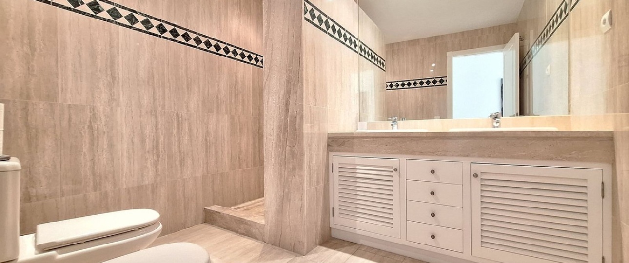 Wiederverkauf - apartment - Marbella - Nueva Andalucía