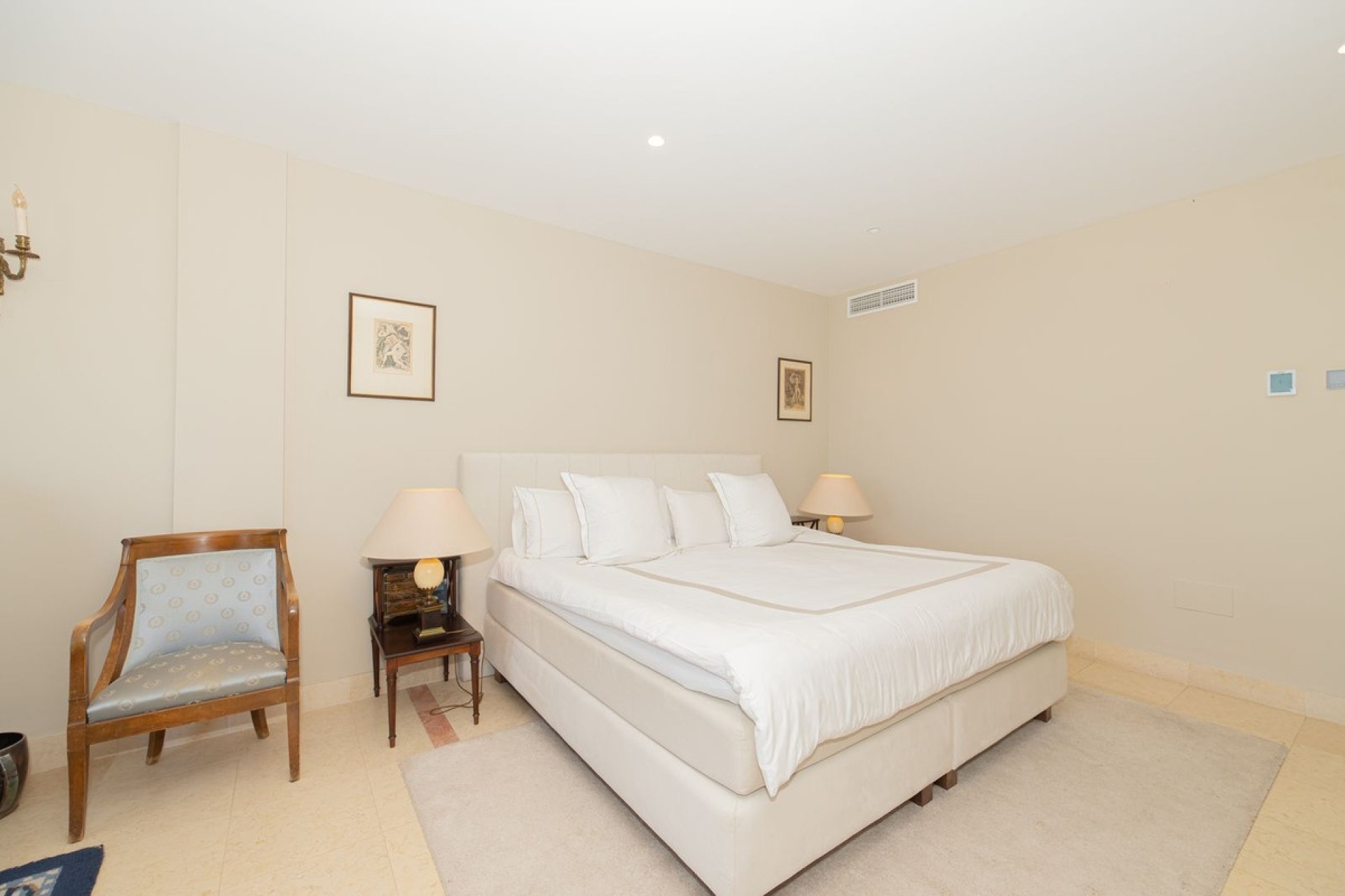 Wiederverkauf - apartment - Marbella - Nueva Andalucía