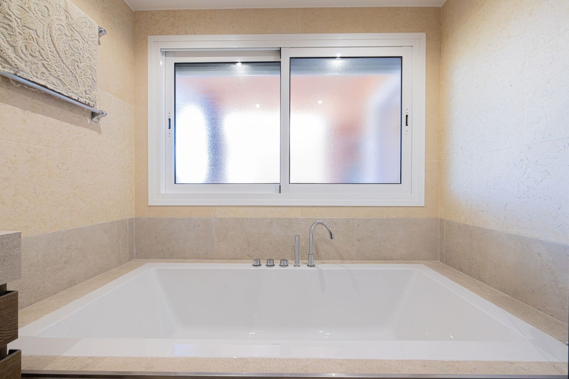 Wiederverkauf - apartment - Marbella - Nueva Andalucía
