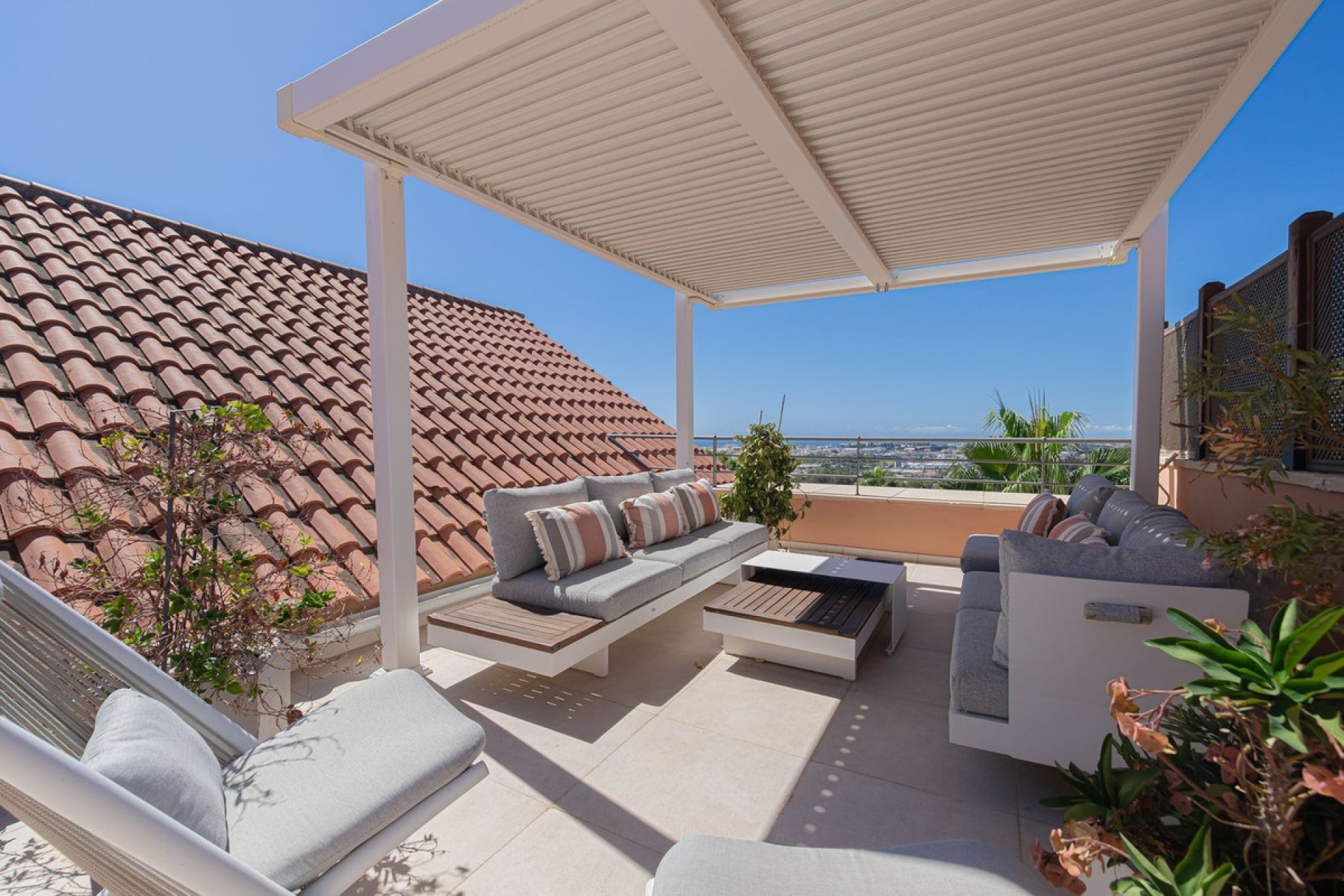 Wiederverkauf - apartment - Marbella - Nueva Andalucía