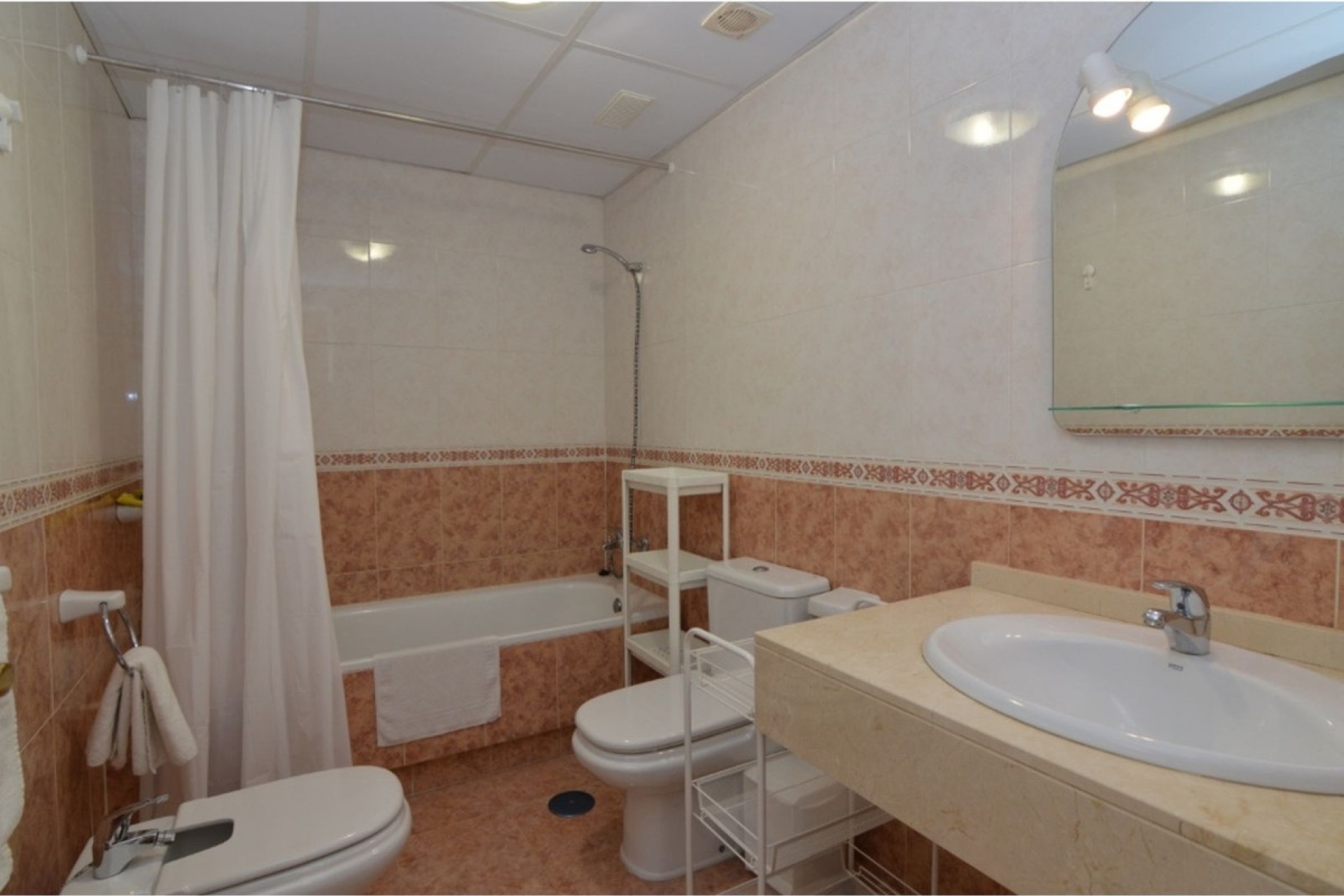 Wiederverkauf - apartment - Marbella - Nueva Andalucía