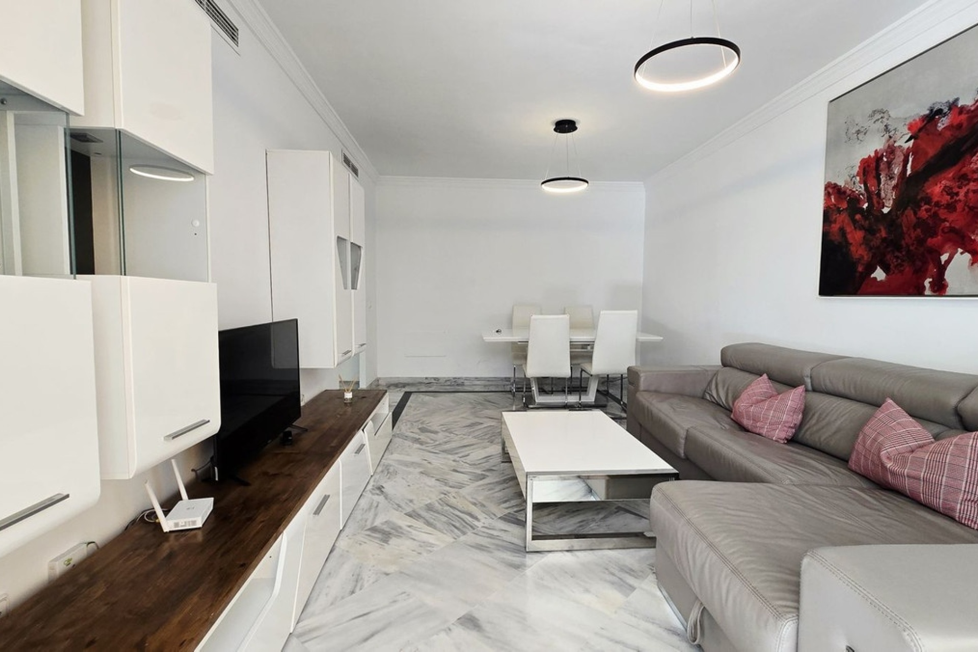 Wiederverkauf - apartment - Marbella - Nueva Andalucía