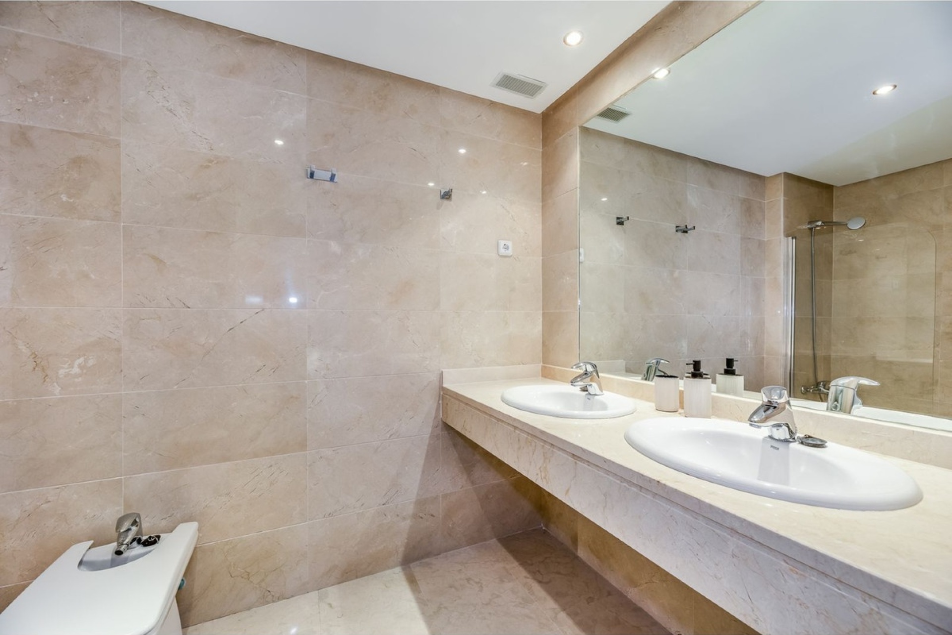 Wiederverkauf - apartment - Marbella - Nueva Andalucía