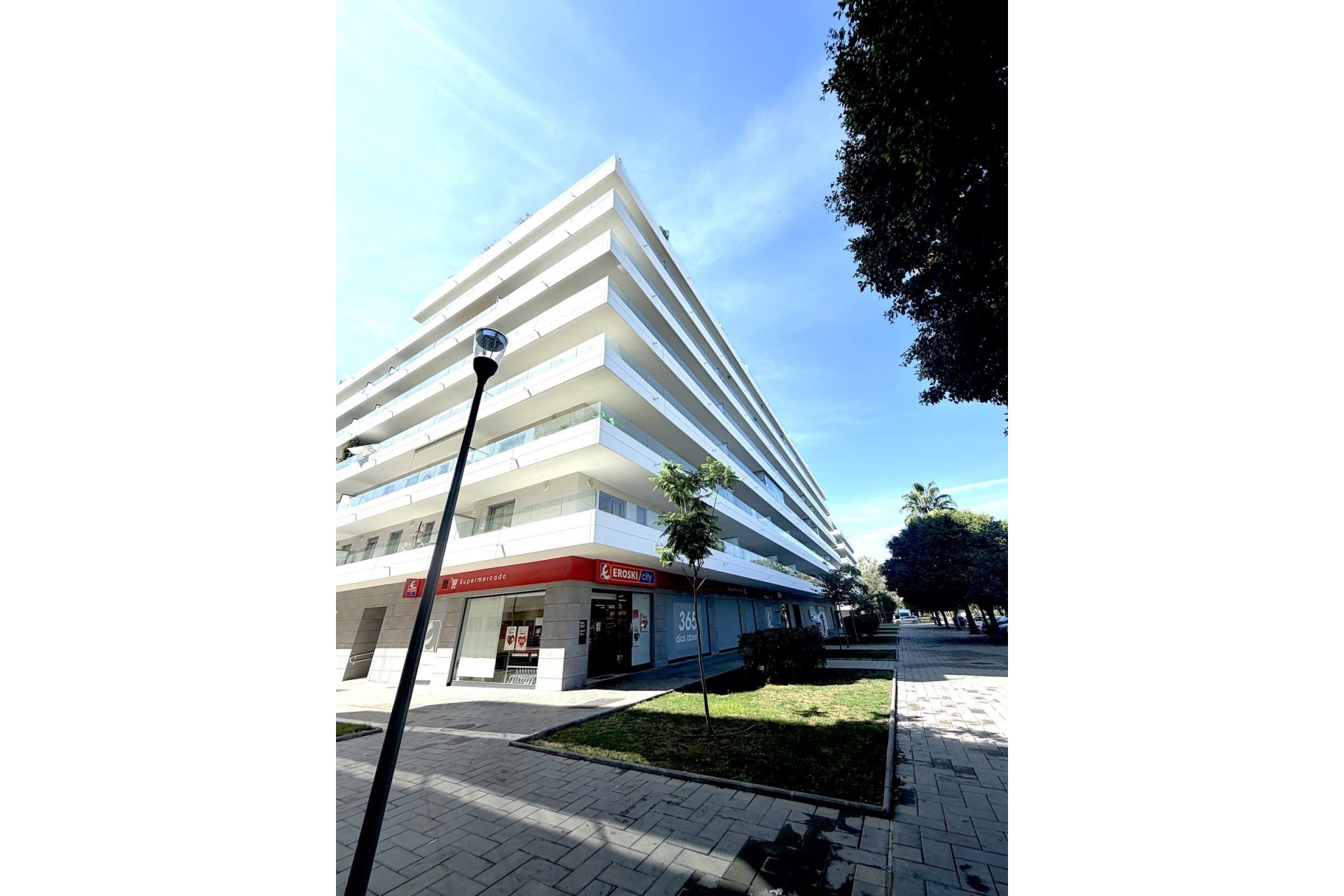 Wiederverkauf - apartment - Marbella - Nueva Andalucía