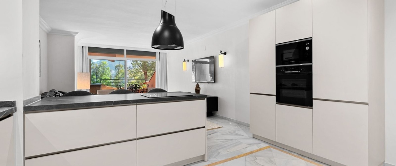 Wiederverkauf - apartment - Marbella - Nueva Andalucía