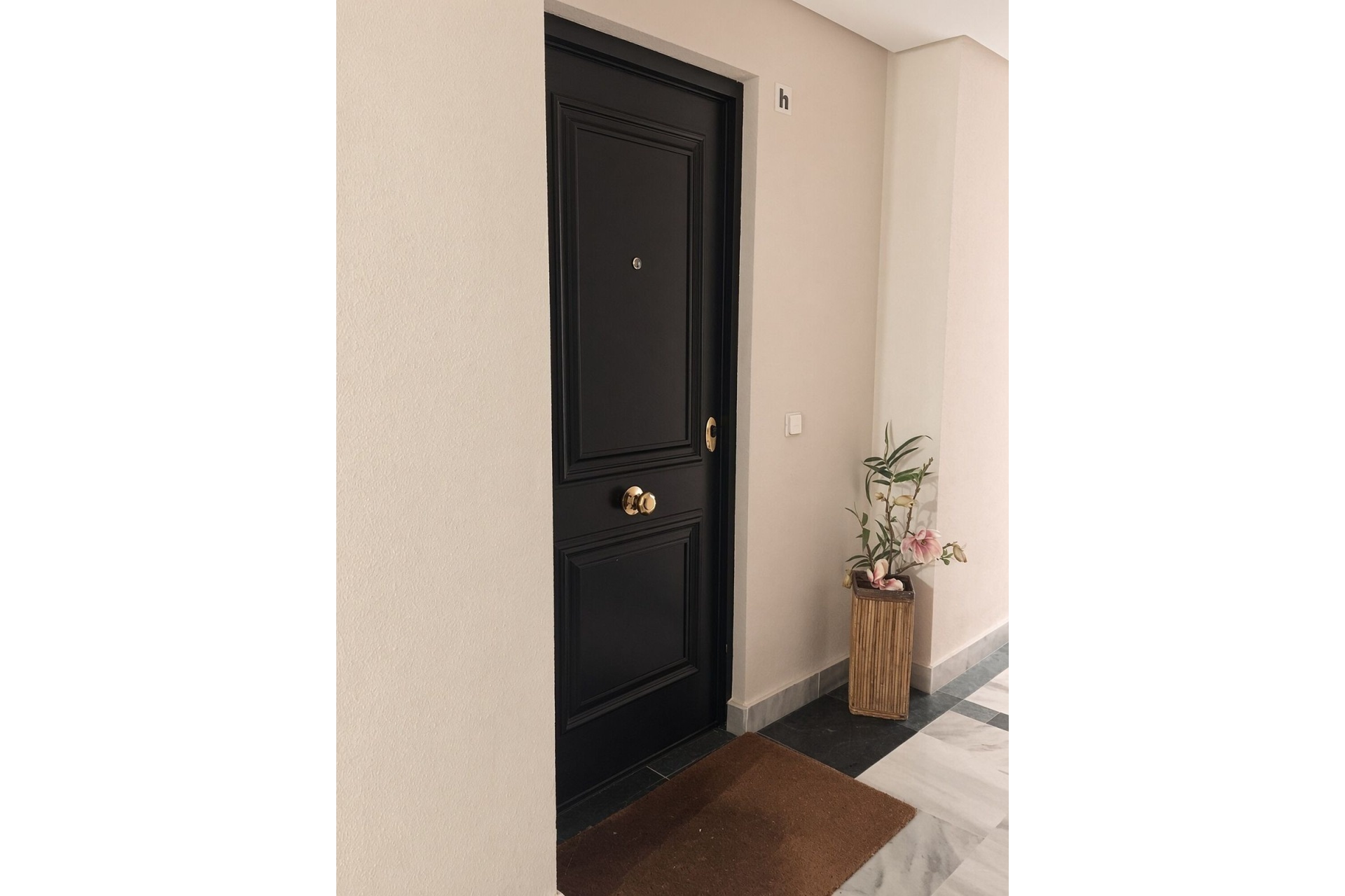 Wiederverkauf - apartment - Marbella - Nueva Andalucía