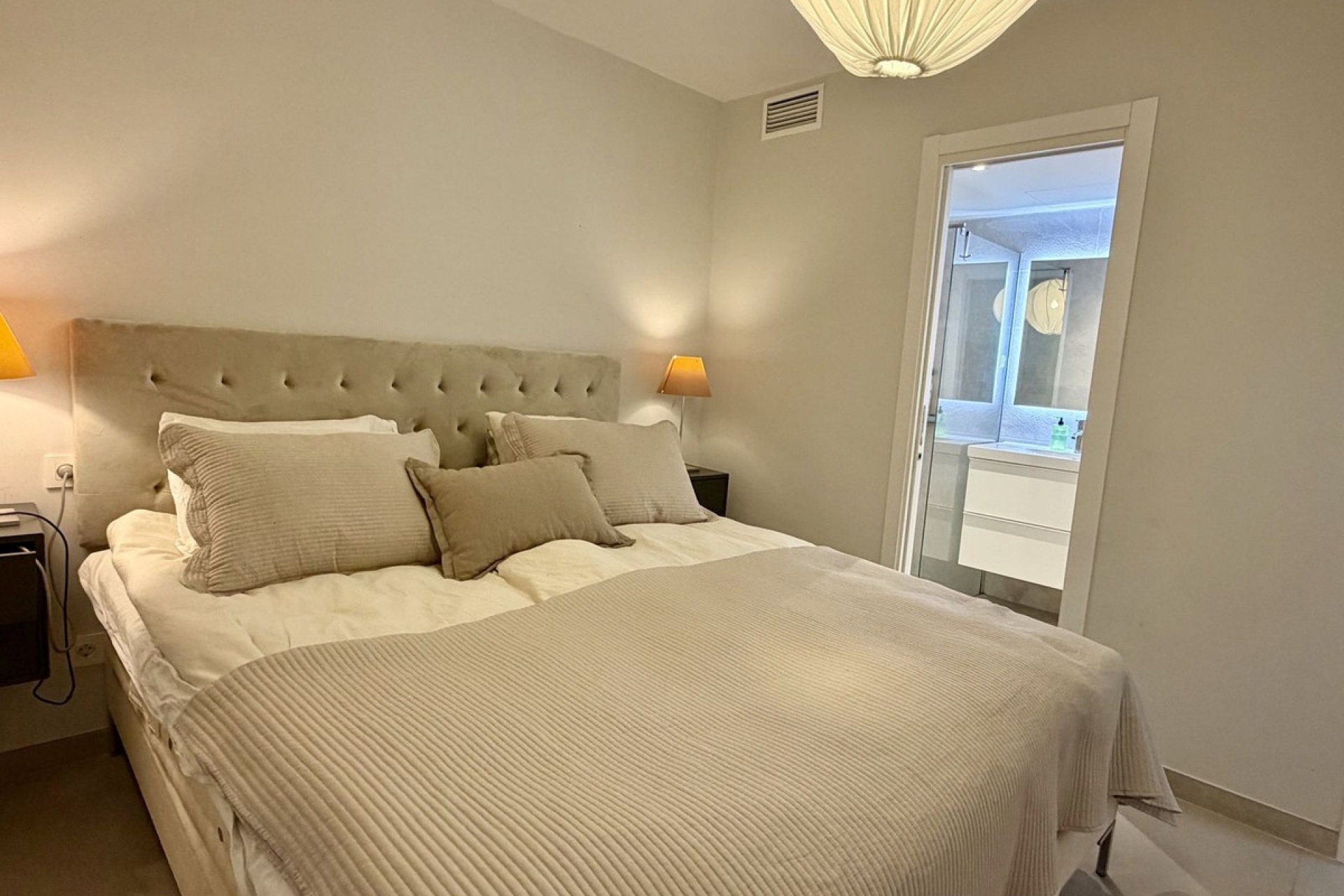 Wiederverkauf - apartment - Marbella - Nueva Andalucía
