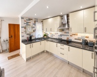 Wiederverkauf - apartment - Marbella - Nueva Andalucía
