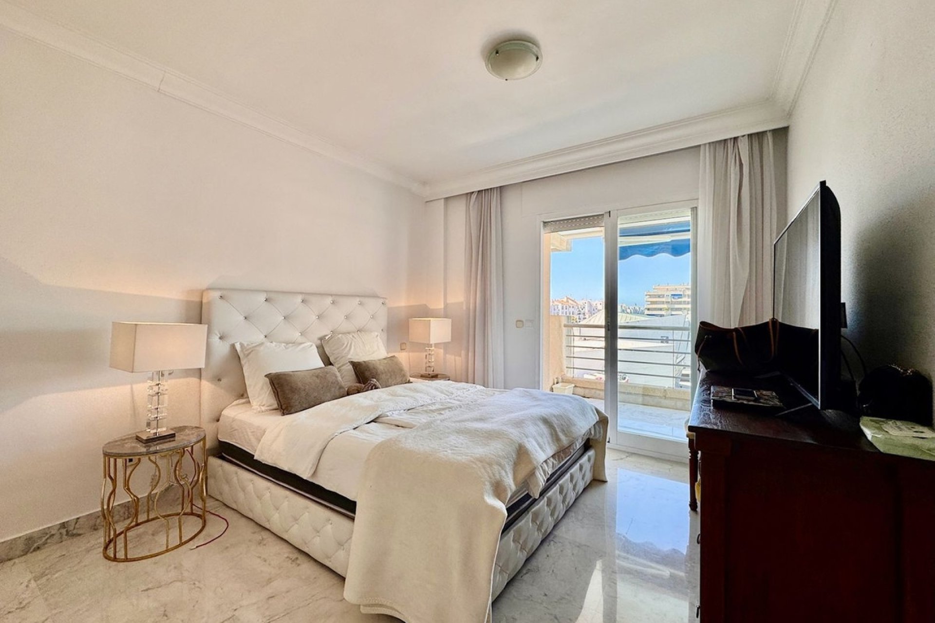 Wiederverkauf - apartment - Marbella - Puerto Banús