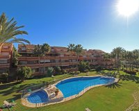 Wiederverkauf - apartment - Marbella - Puerto Banús