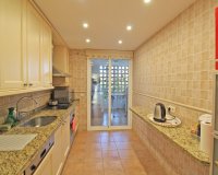 Wiederverkauf - apartment - Marbella - Puerto Banús