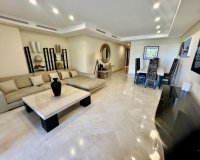 Wiederverkauf - apartment - Marbella - Puerto Banús