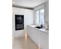 Wiederverkauf - apartment - Marbella - Puerto Banús