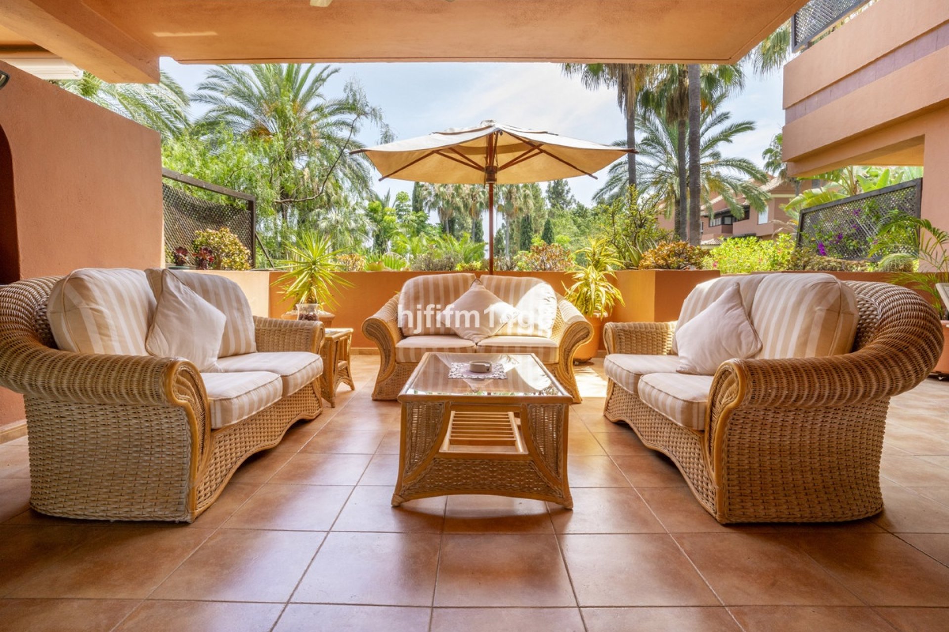 Wiederverkauf - apartment - Marbella - Puerto Banús