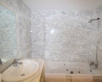 Wiederverkauf - apartment - Marbella - Puerto Banús