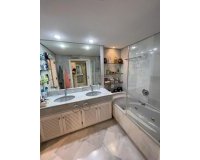 Wiederverkauf - apartment - Marbella - Puerto Banús