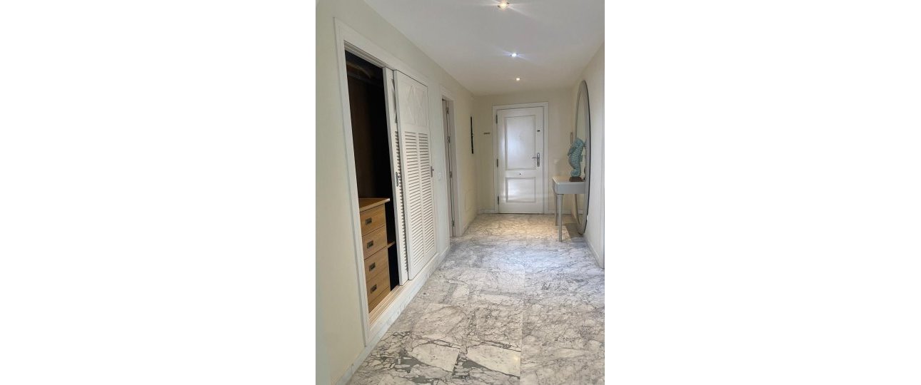 Wiederverkauf - apartment - Marbella - Puerto Banús