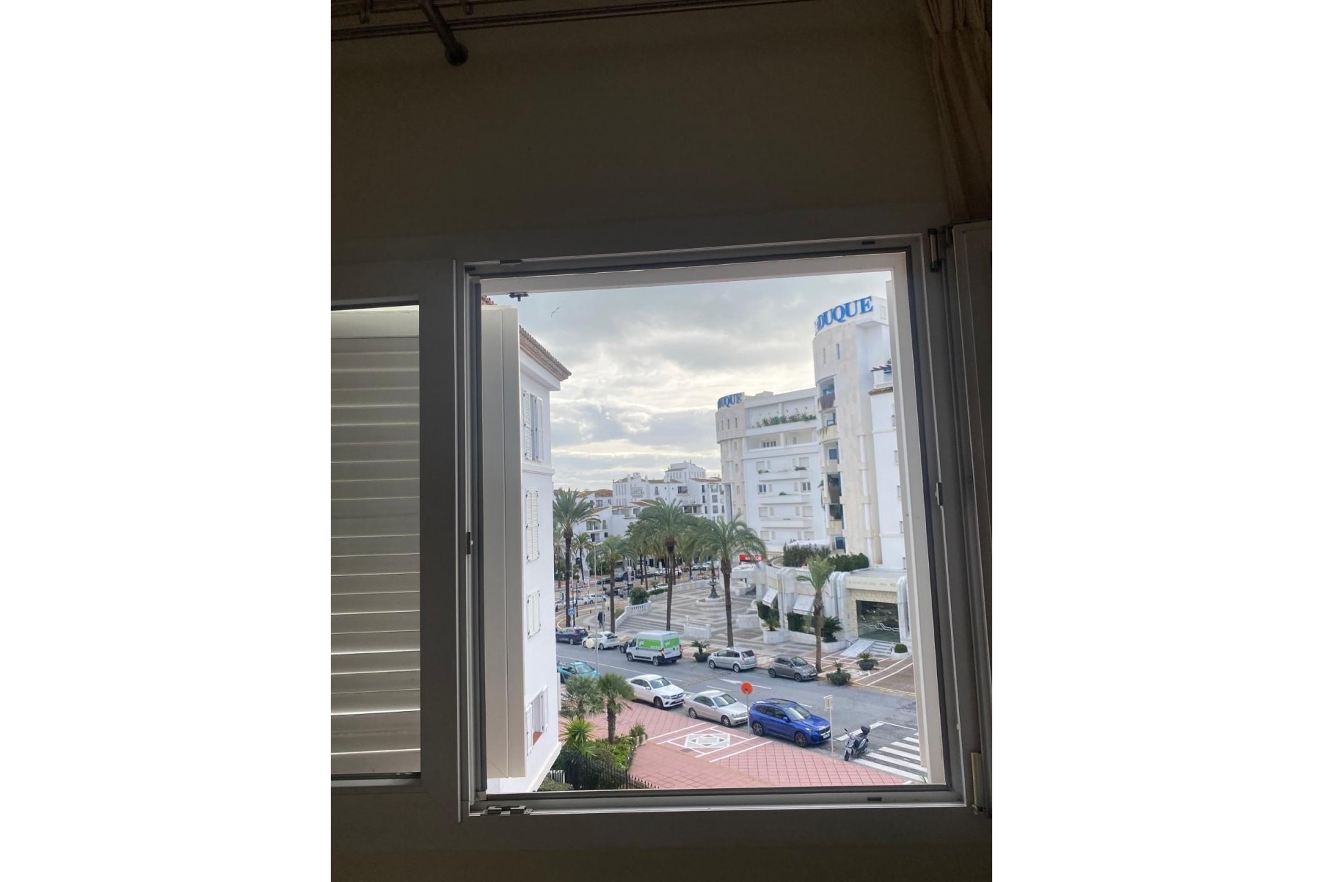 Wiederverkauf - apartment - Marbella - Puerto Banús