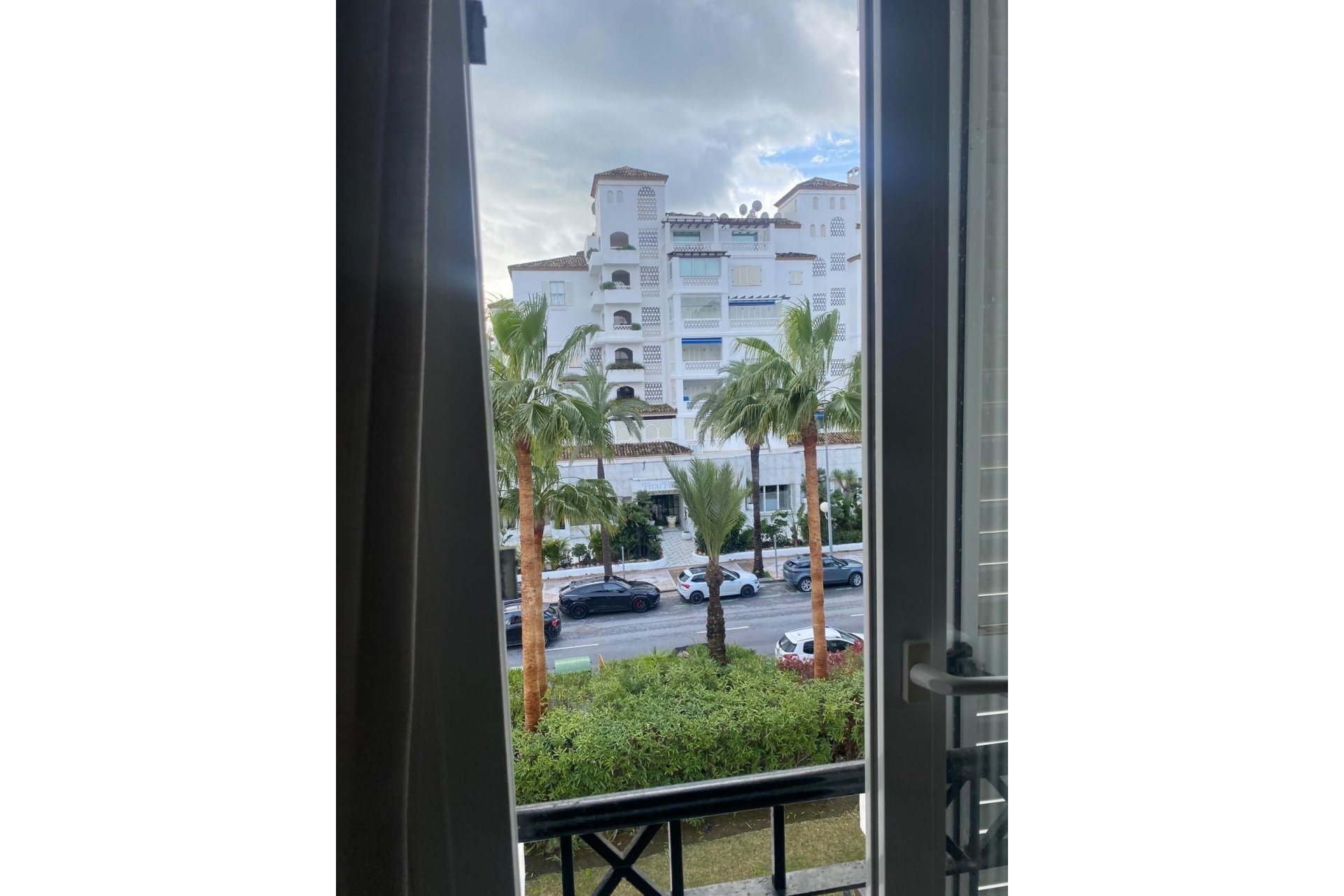 Wiederverkauf - apartment - Marbella - Puerto Banús