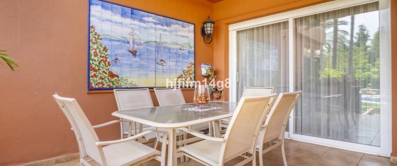 Wiederverkauf - apartment - Marbella - Puerto Banús